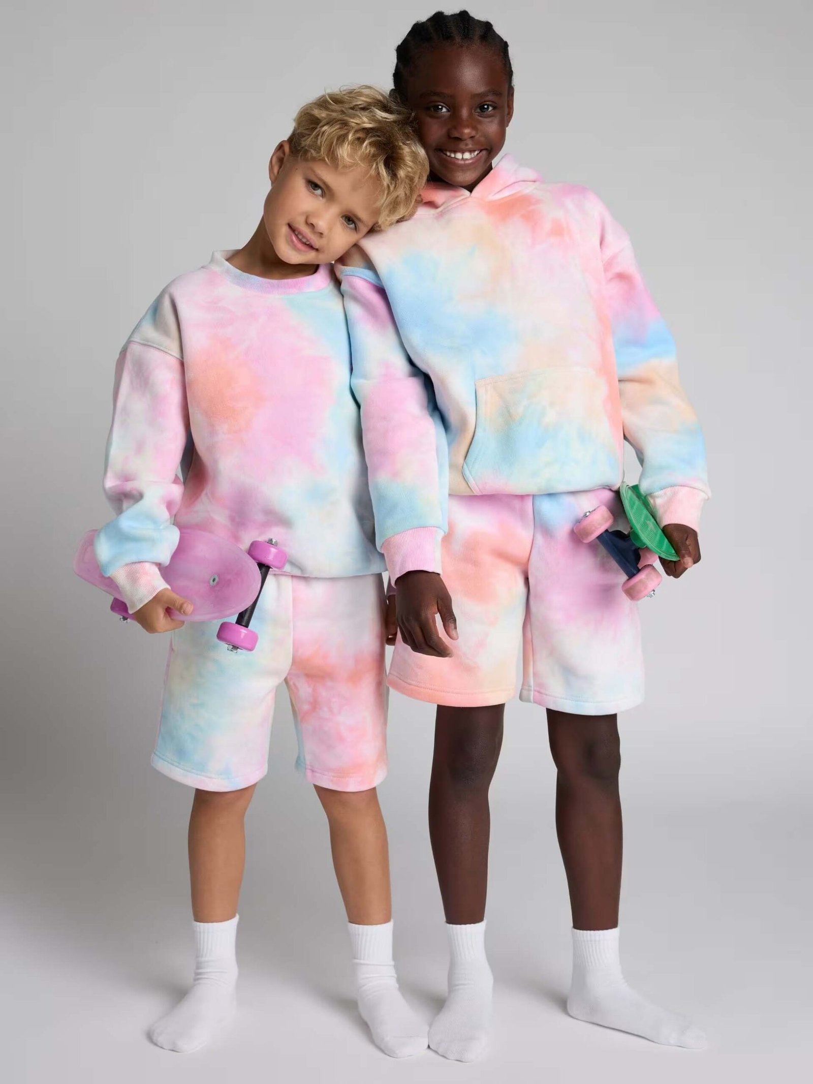 custom kid' hoodie manufacturing for bulk orders